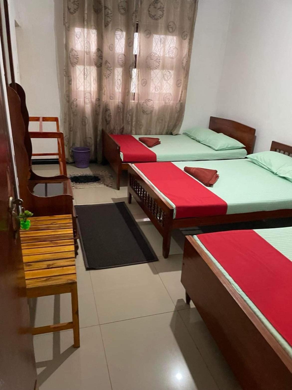 Olivia Homestay Anuradhapura Kültér fotó