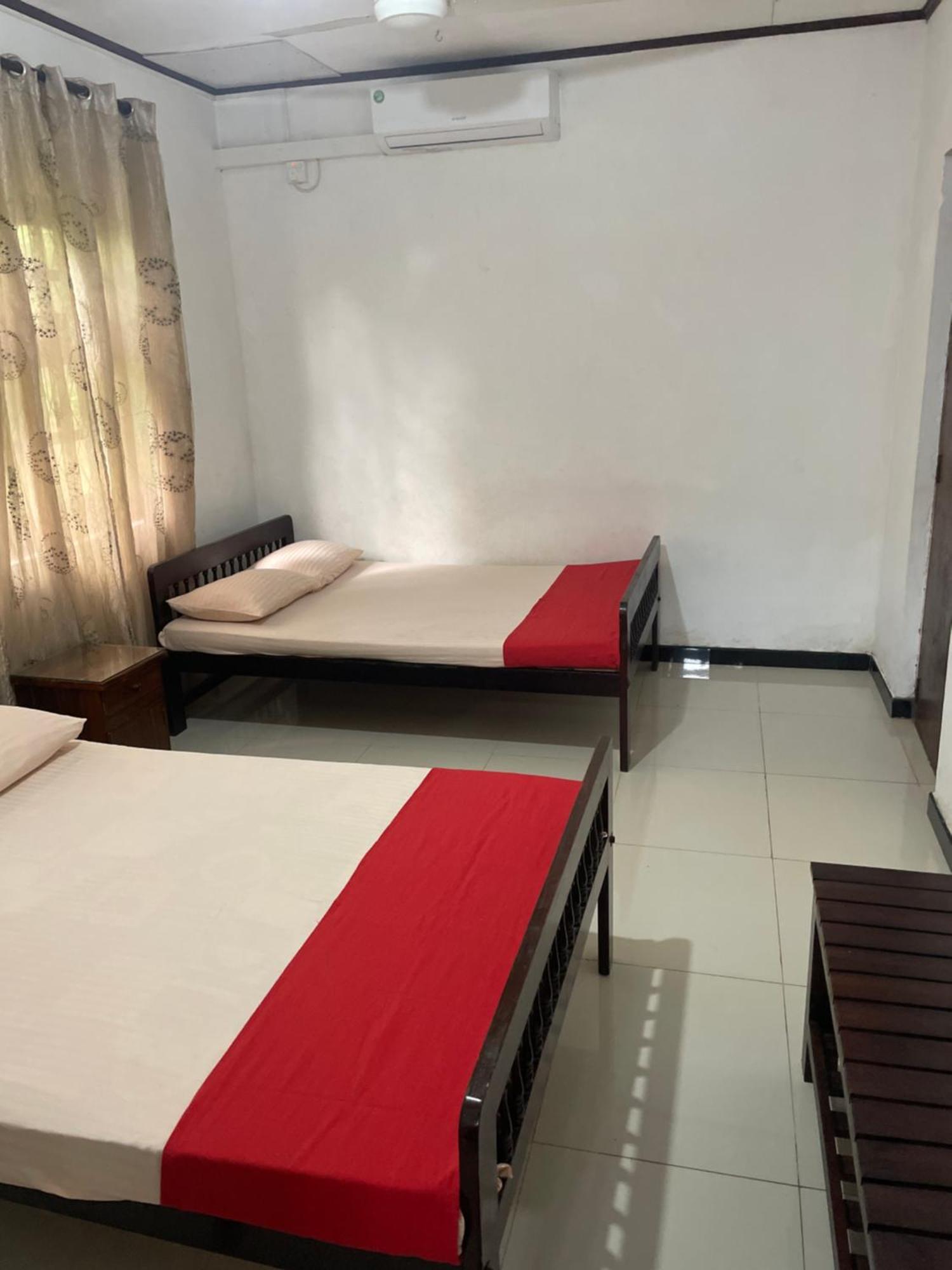 Olivia Homestay Anuradhapura Kültér fotó