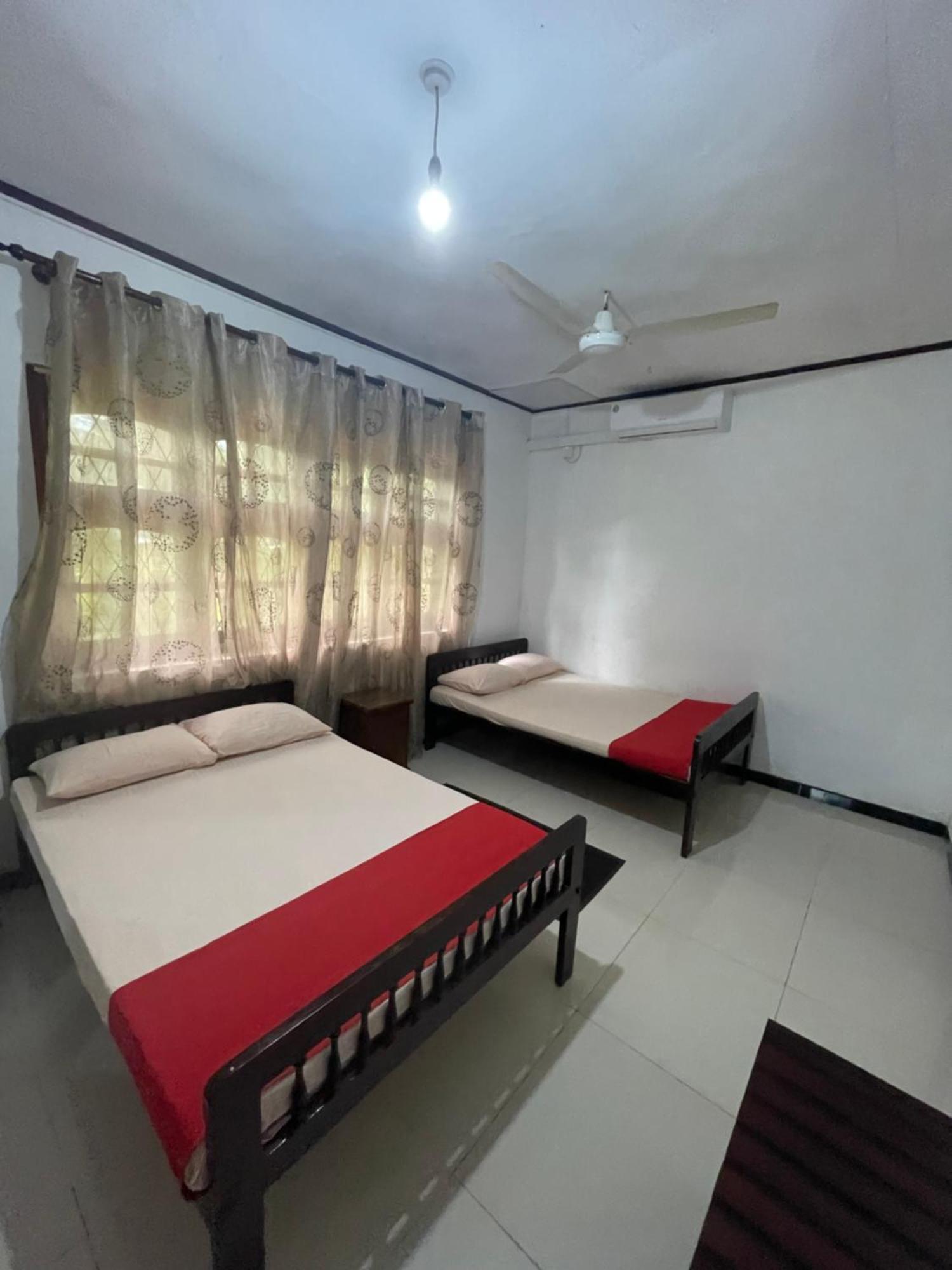 Olivia Homestay Anuradhapura Kültér fotó